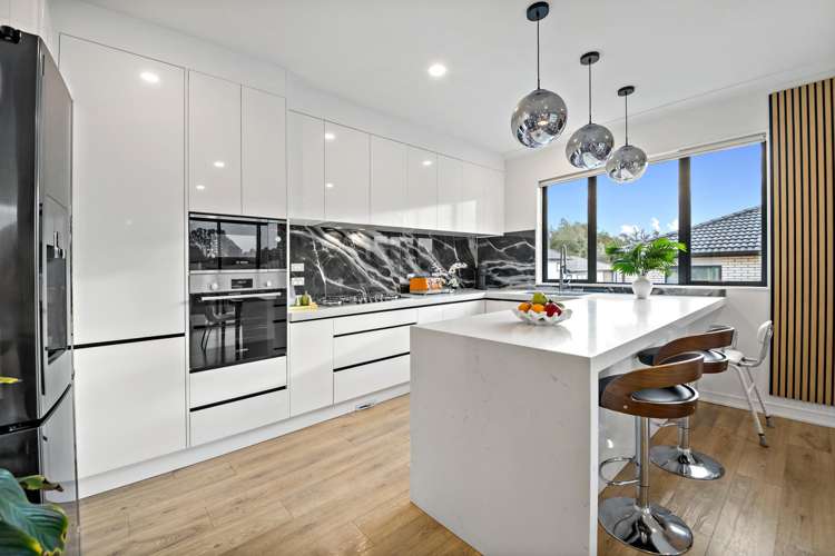 5 Riwai Street Flat Bush_16