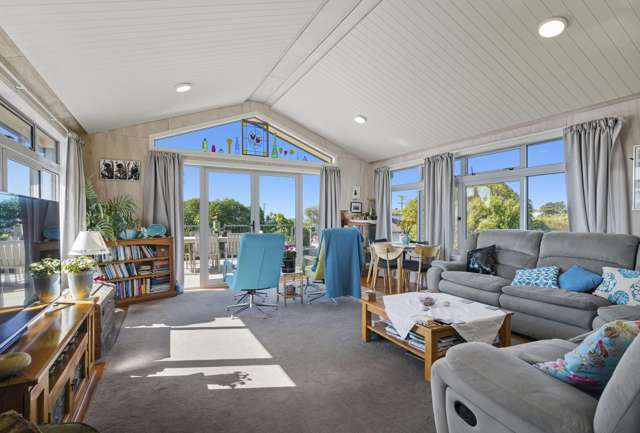 123 & 125 Stornoway Street Karitane_3