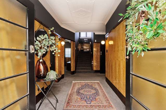 2 Russel Street Gladstone_2