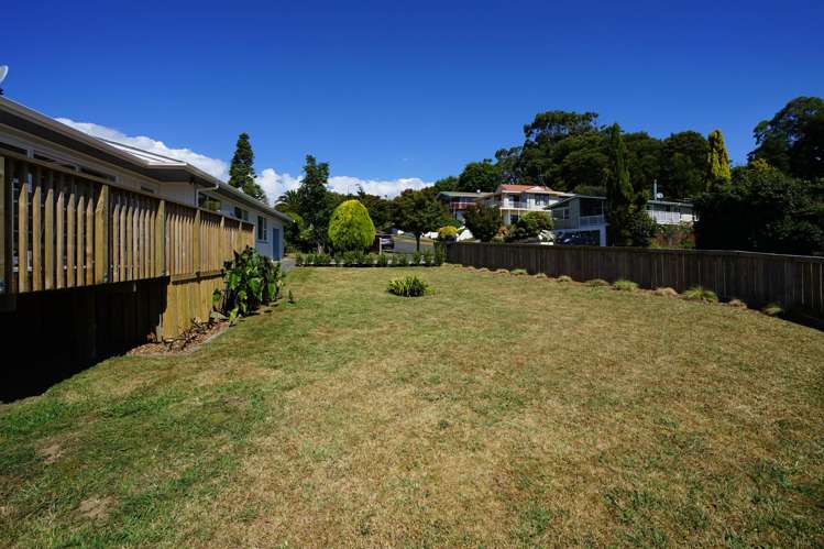 32 Resthill Crescent Glenview_17