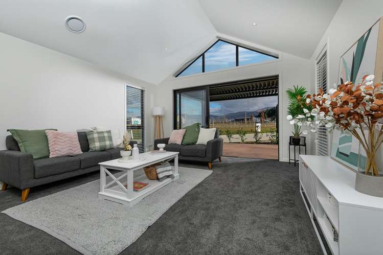 1 Booth Drive Cromwell_6