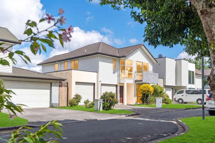 16 Phar Lap Crescent Takanini_0