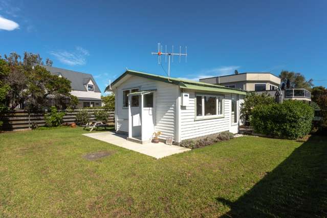 603 Ocean Road Whangamata_1