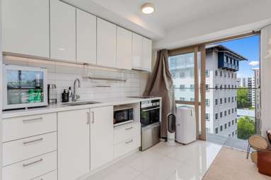 905-168 Hobson Street_4