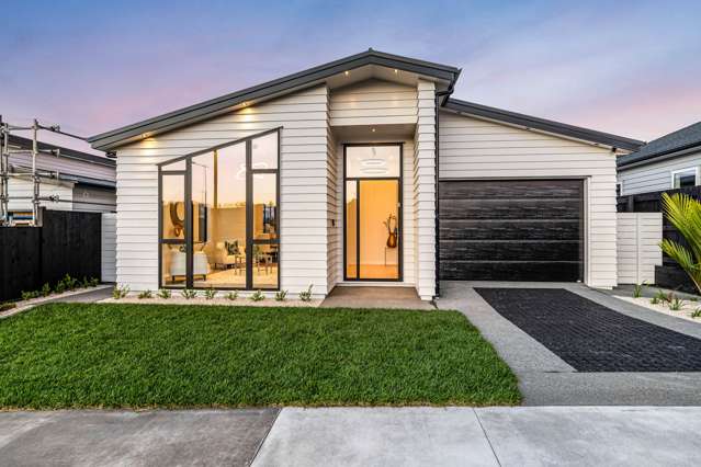 New Family Home with Two Living Space