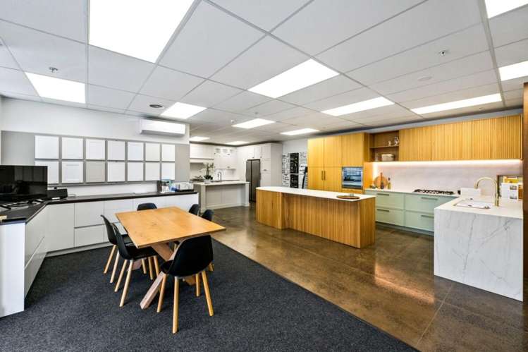 64 Hunua Road Papakura_5