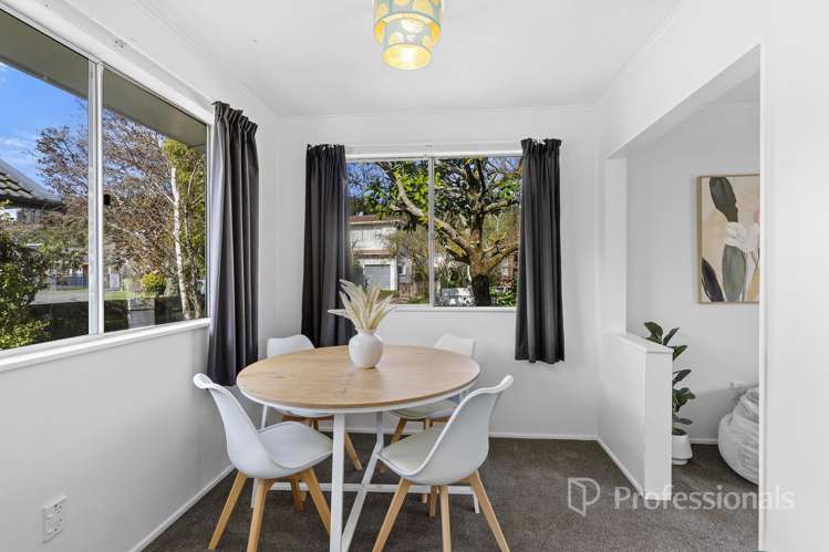 63 Hillside Drive Maoribank_11