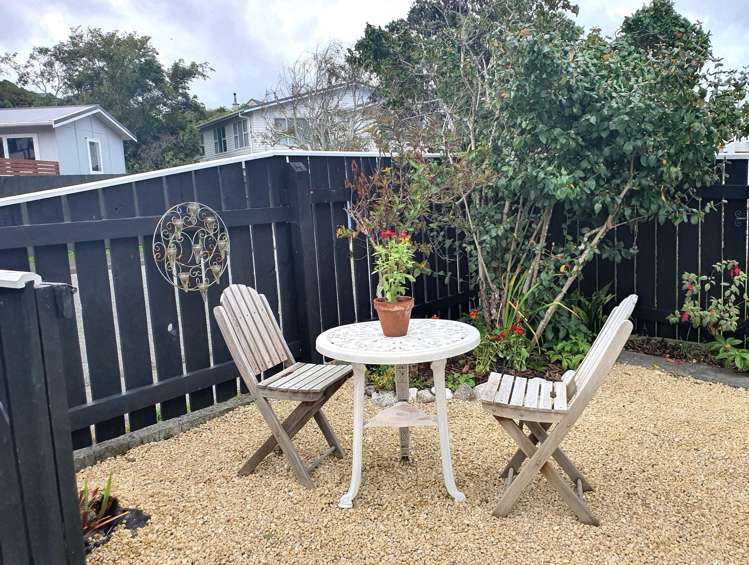 16 Clematis Grove Maungaraki_15