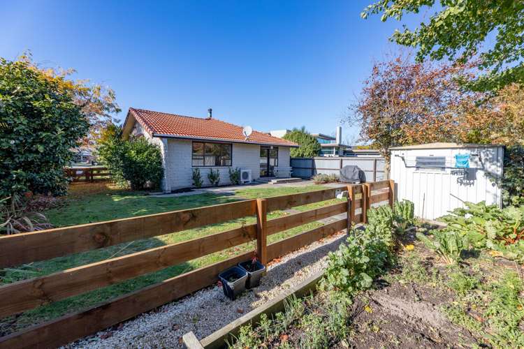 38 Millstream Drive Lincoln_21