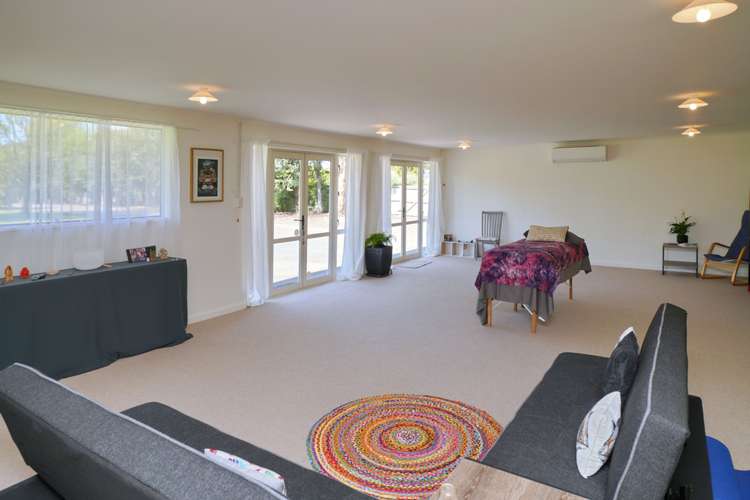 85 Mount Thomas Road Fernside_24