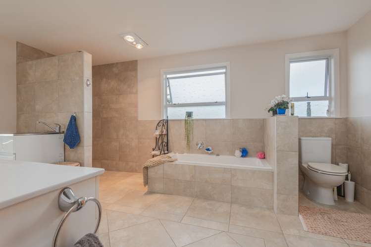 165 Range Road Woodville_6