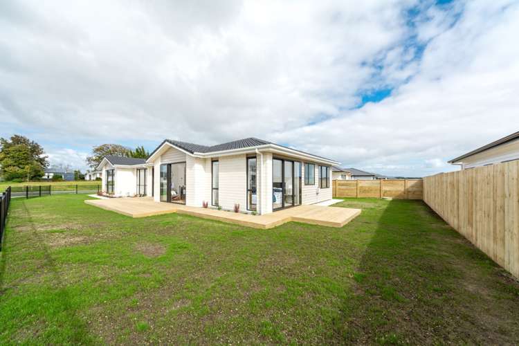 17 Raymond Grace Avenue Huapai_6