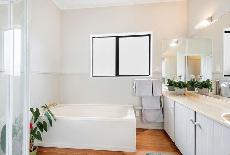 390 Harrisville Road Buckland_13