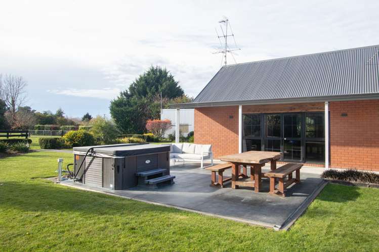 16 Mcgrath Road Elgin_24