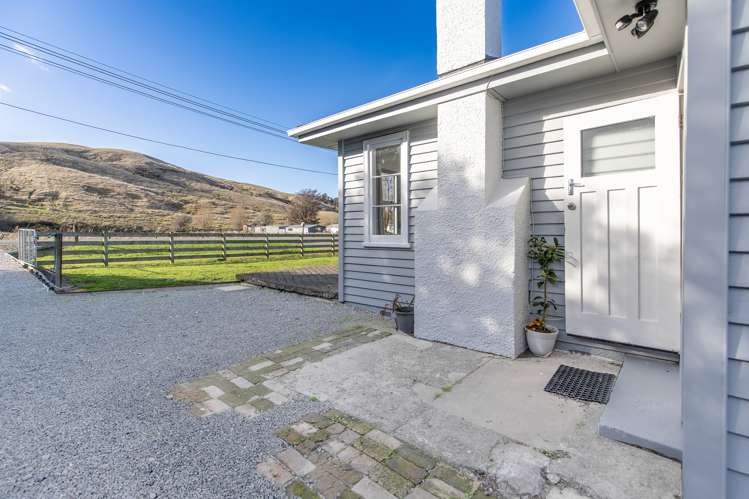 20 Blake Street Porangahau_15
