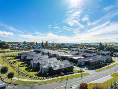 1-4/13 Sorrento Drive_2