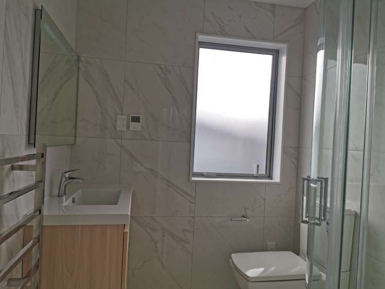 45 Toanui Road Hobsonville_11