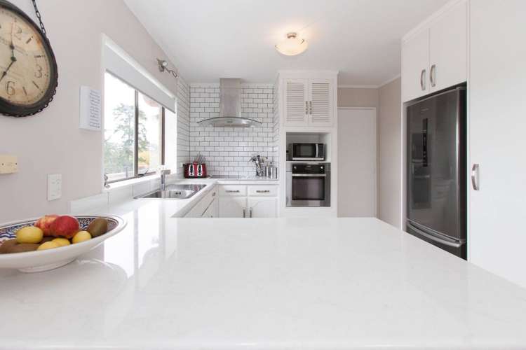 2/170 Stapleford Crescent Browns Bay_1