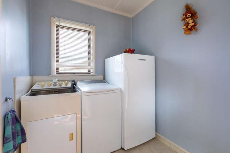 77 Gordon Street Dannevirke_16