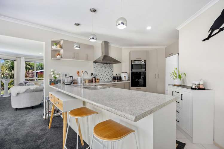 2 Commodore Court Gulf Harbour_13