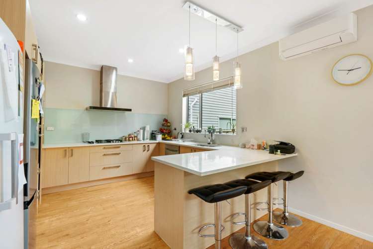 15 Maylee Crescent Gulf Harbour_2