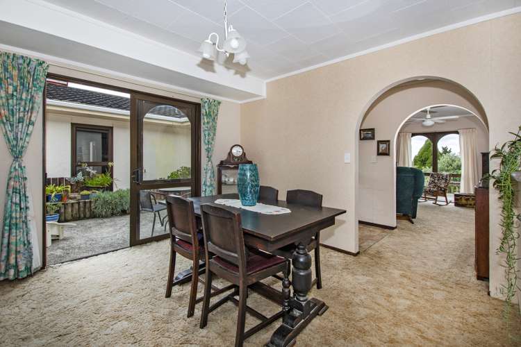 54 Eureka Place Parahaki_5
