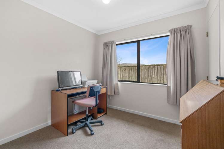 45 Easton Way Levin_17