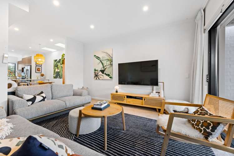 3 Frances Bryers Road Hobsonville_6