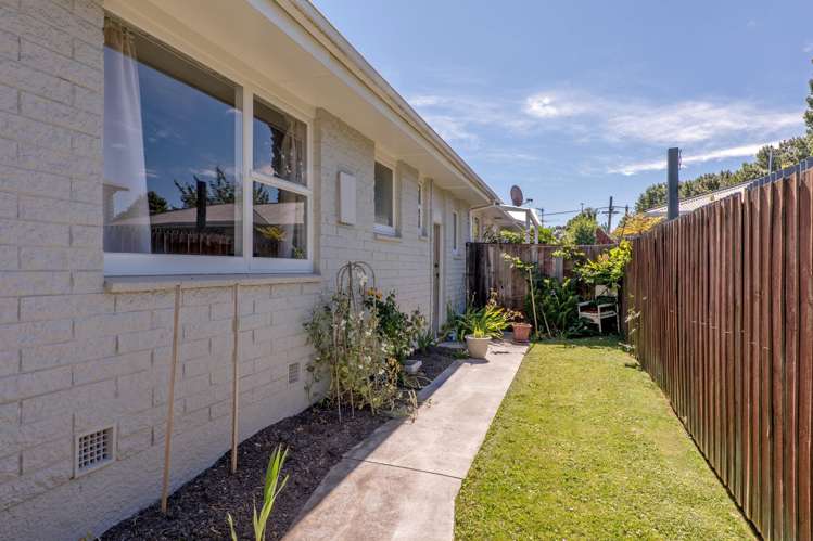 3/108 Staveley Street Avonhead_5