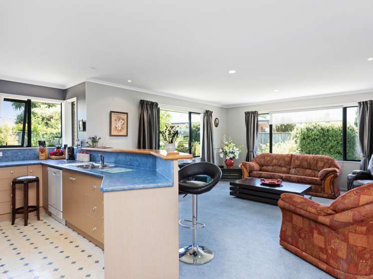 14 De Castro Drive Blenheim Central_5