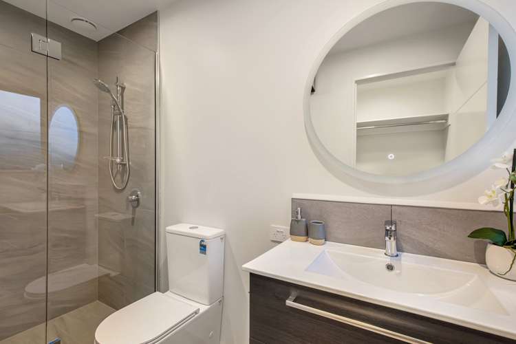 13 Cousins Street Woodend_13