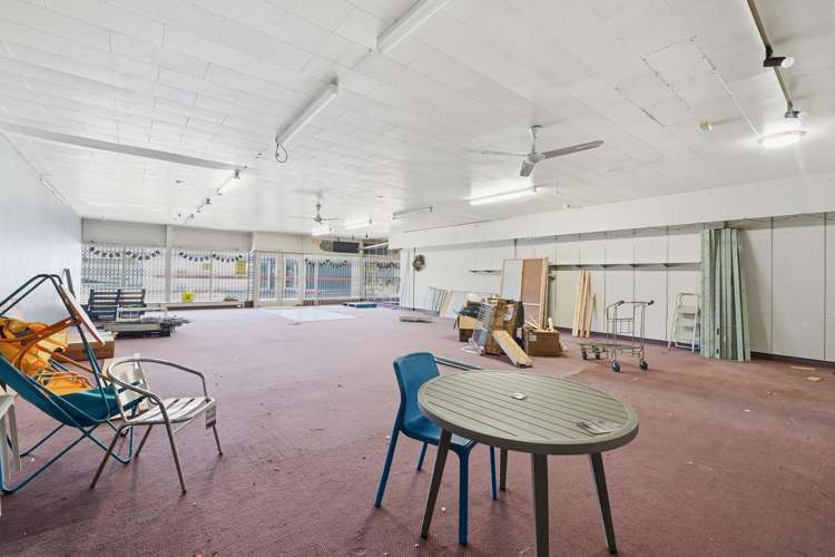 20 The Town Center Turangi_14