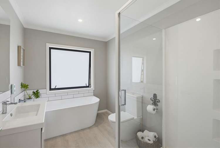 21 Mowhia Grove Waitarere Beach_15