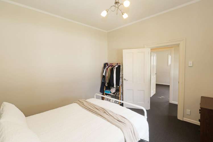 4/12 Clifton Street Windsor_5