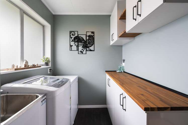 10 Suffolk Crescent Feilding_17