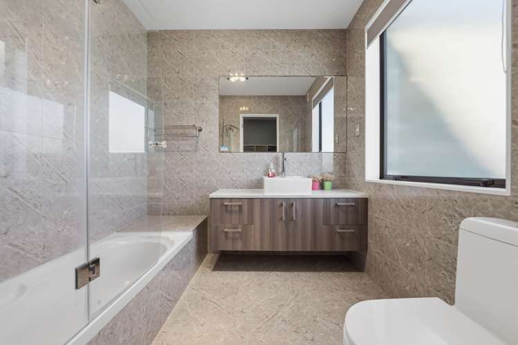 11A Ludlow Terrace Totara Vale_23