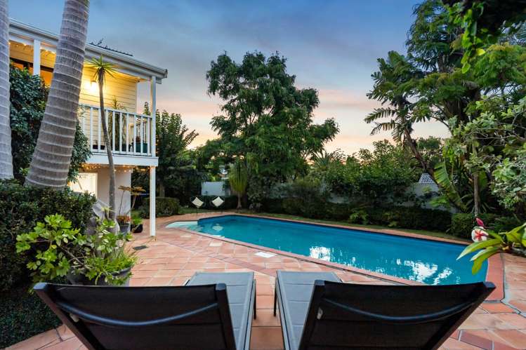 111B Kowhai Road Mairangi Bay_12