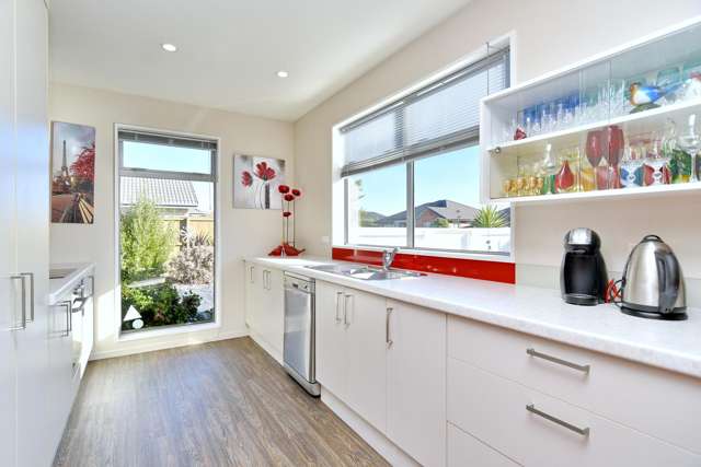 6 Saint Florian Place Woolston_2