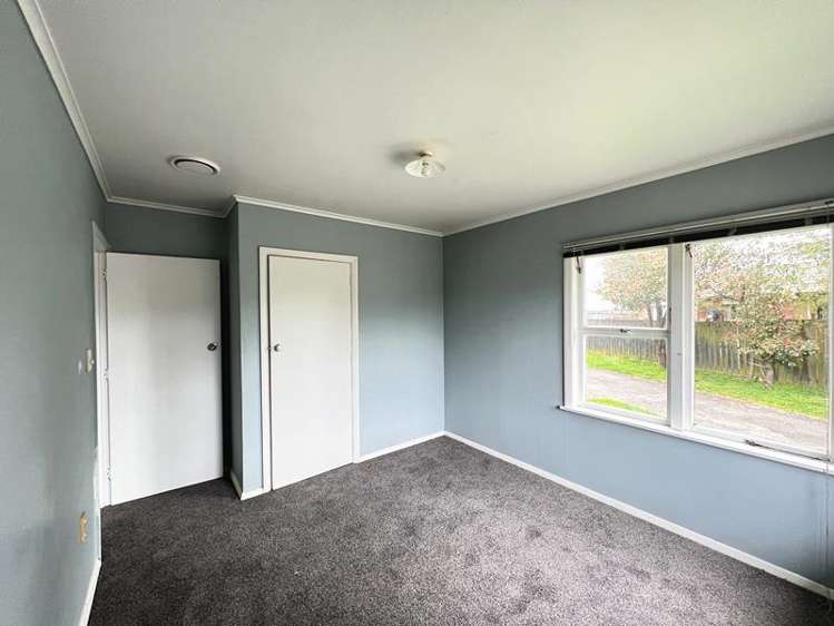 62 Sutton Crescent Papakura_14