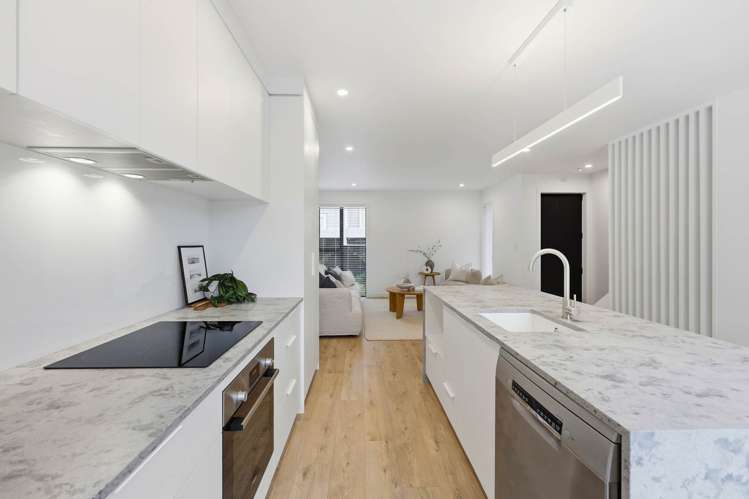 16C Hamurana Place Te Atatu Peninsula_11