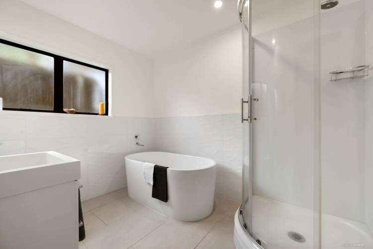 10 Tui Street Point Chevalier_5