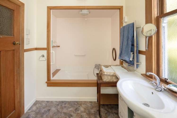 13 Norwich Street Hampden_24