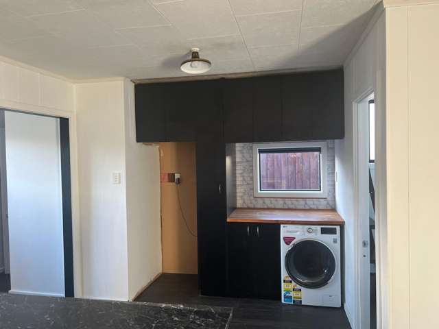 5658 West Coast Road Springfield_3