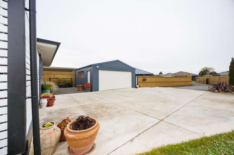 2 Isipho Court Feilding_32