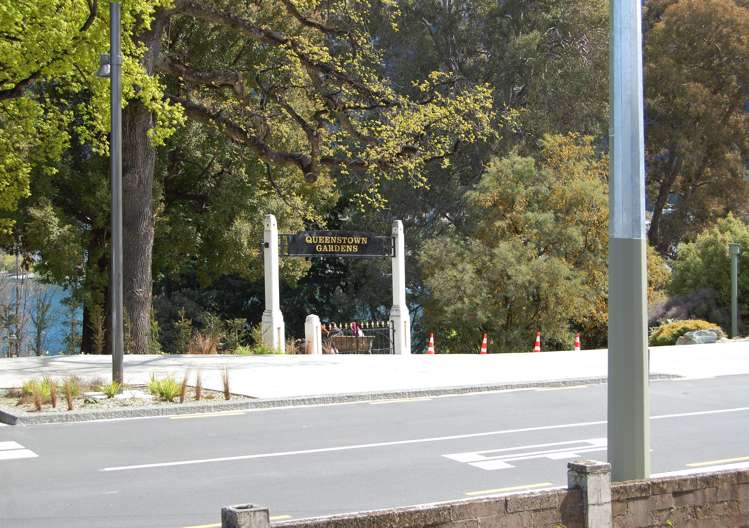 20 Park Street Queenstown_10