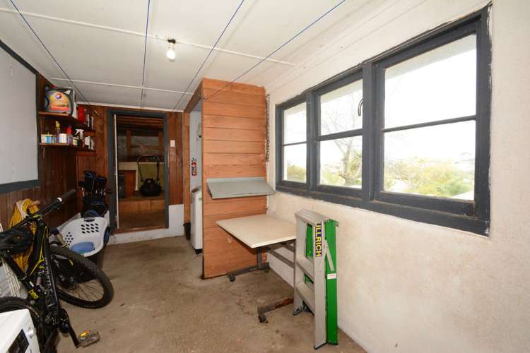 75 Columba Avenue Calton Hill_18