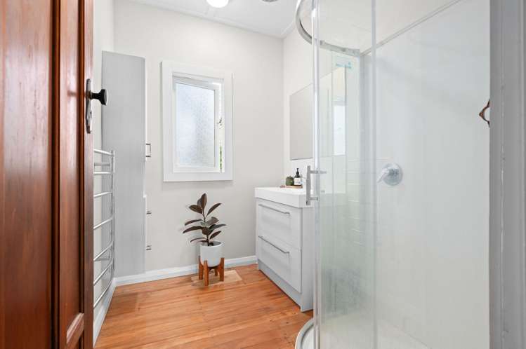 2 Hall Lane Frankton_12