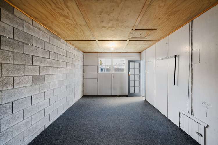 86 Sandwich Road Saint Andrews_13