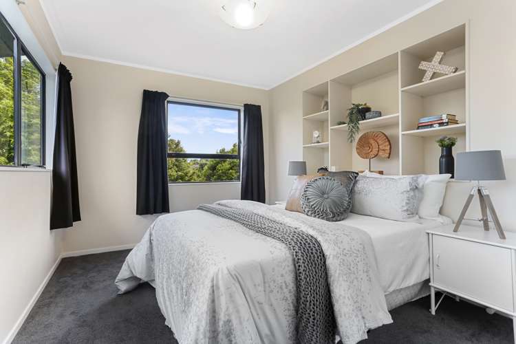2/125 Oaktree Avenue Browns Bay_10
