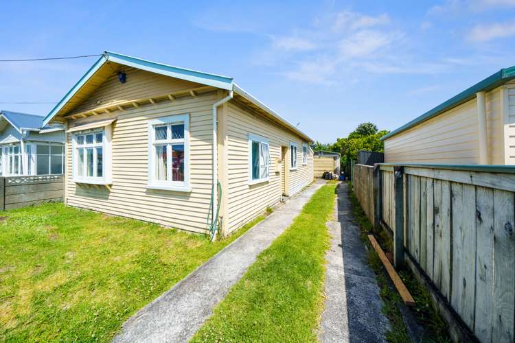 17 Collins Street Petone_0